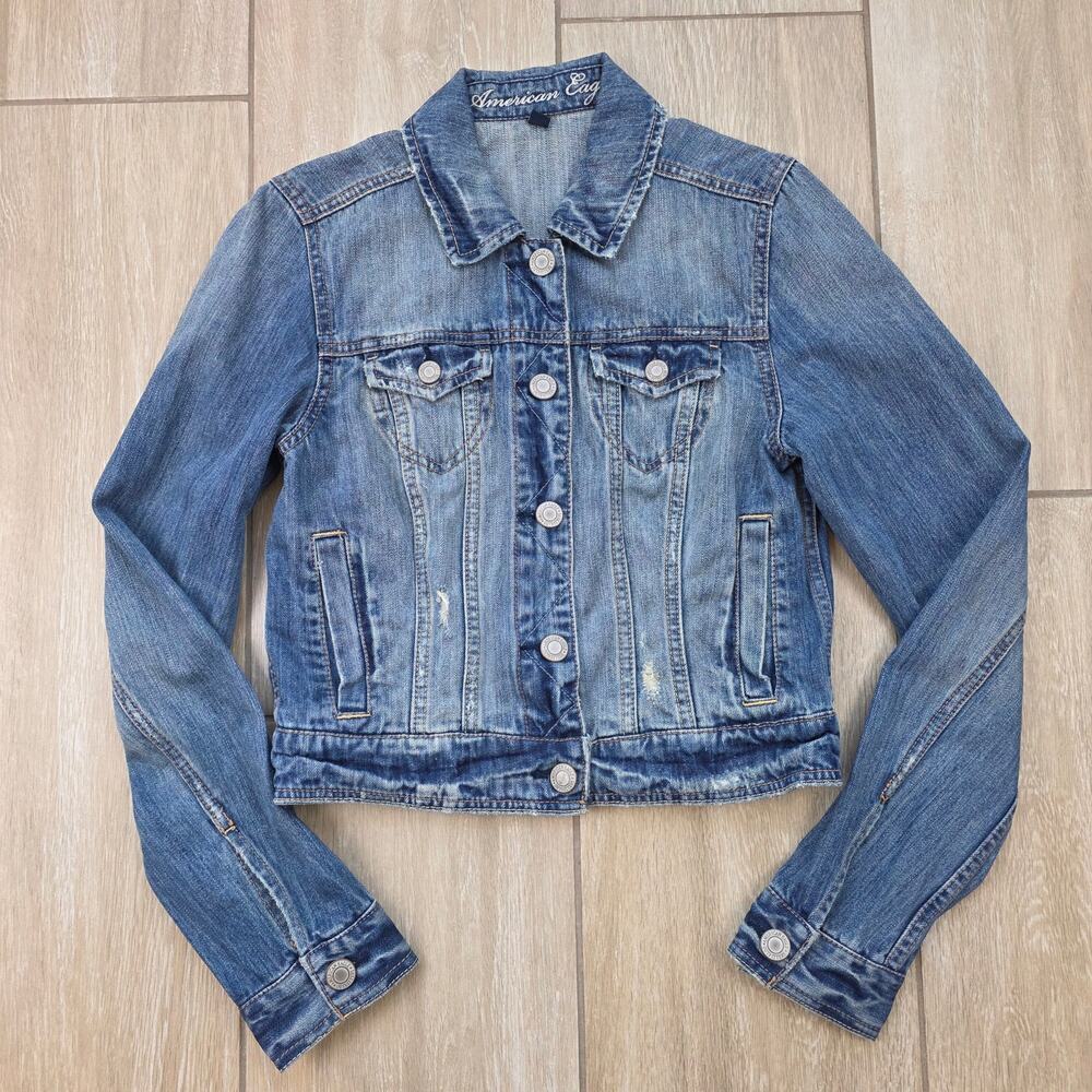 American Eagle Y2K Denim Jacket Womens M Cropped Fitted Distressed 2010 Blue